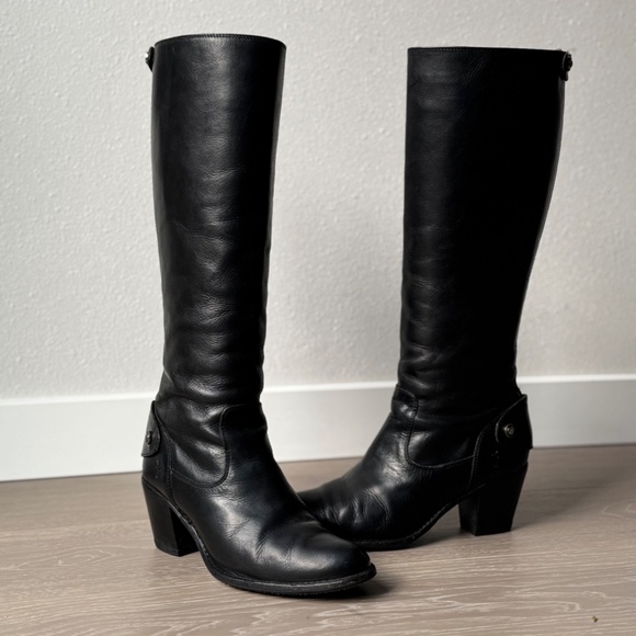 FRYE Jackie Tall Full-Grain Leather Boots in Black, size 7.5 - Picture 6 of 12